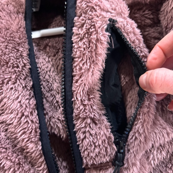 🔸5/30$!! PINK VS Plush Fuzzy Half Zip Front Pocket Pull Over Sweater - Picture 14 of 14
